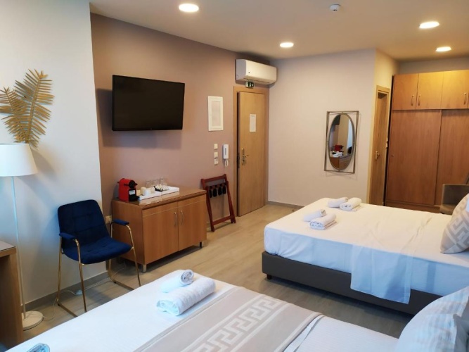 Premium Quadruple room
