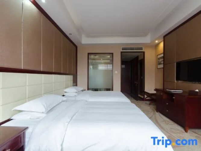 Zhushan International Hotel