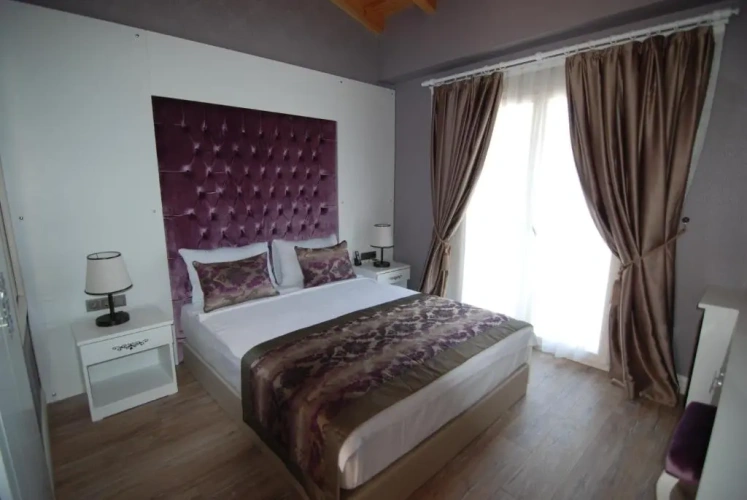 Junior Suite with balcony and with view