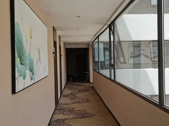 Lixian Impression Hotel