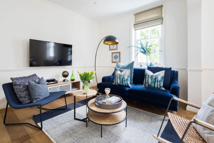 Cornwall Gardens by Lime Street