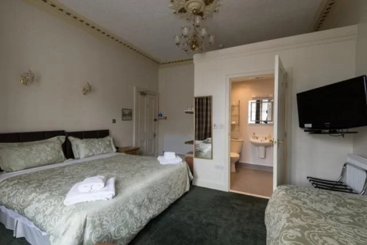 Dunallan Guest House