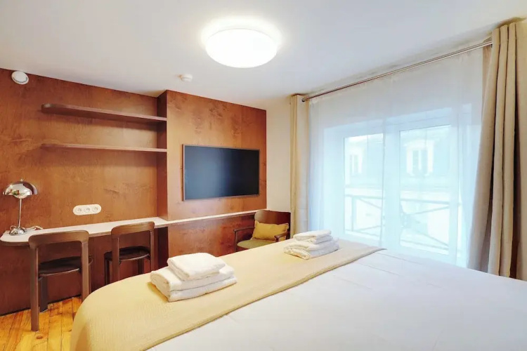 Intimate Studio - 2P - Folie-mericourt