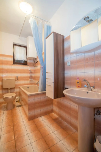 Apartment Dragan