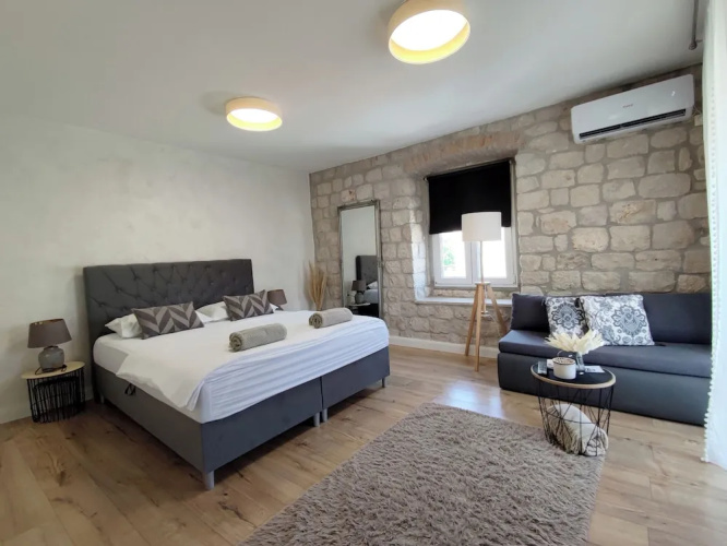 Guest House Exalto