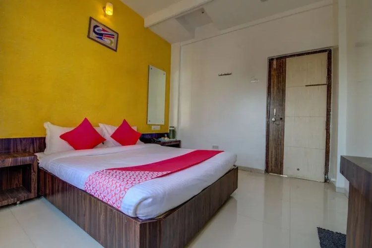 Hotel Saichha by OYO Rooms