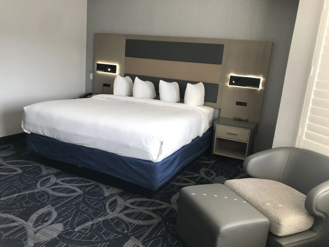 Hotel Aluxor SFO