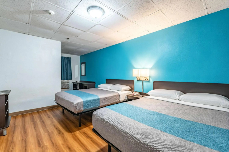 Motel 6 Elmsford, NY - White Plains