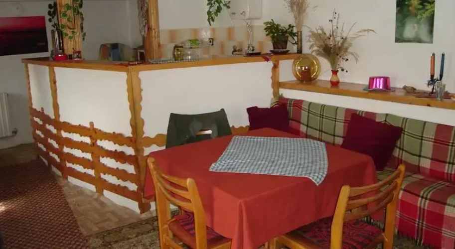 Milushevi House