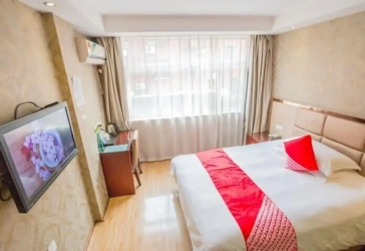 Economy room