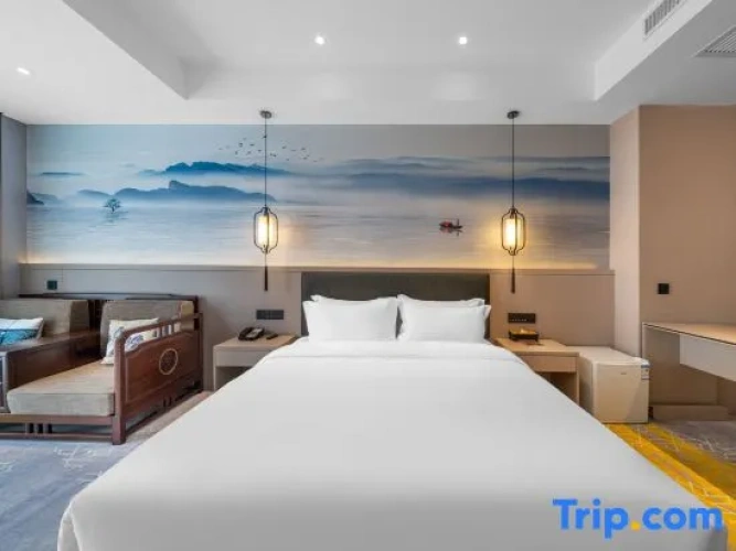 Deluxe Double room with garden view