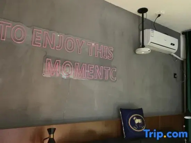 Xingge Themed Homestay