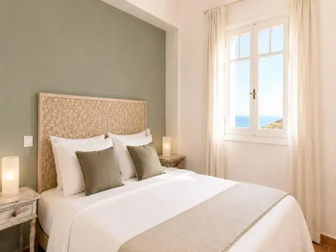 1 Bedroom Superior Apartment with balcony