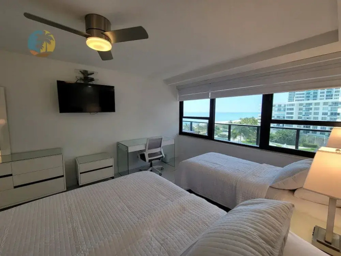 Alexander 903 4 Bedroom Apts