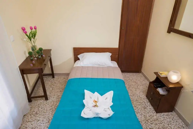 Penelopi Rooms
