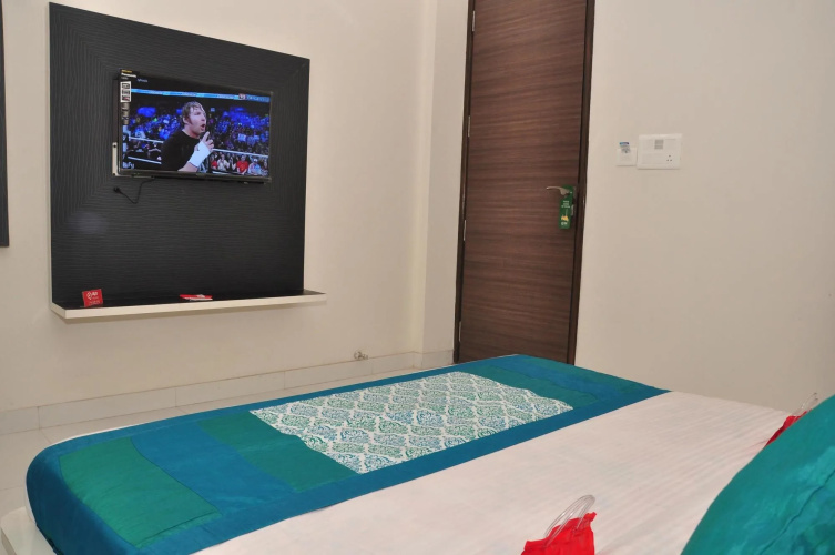 Oyo Rooms Chheharta Road