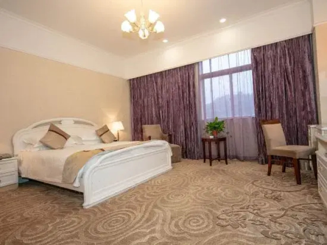 Huchuan Hotel