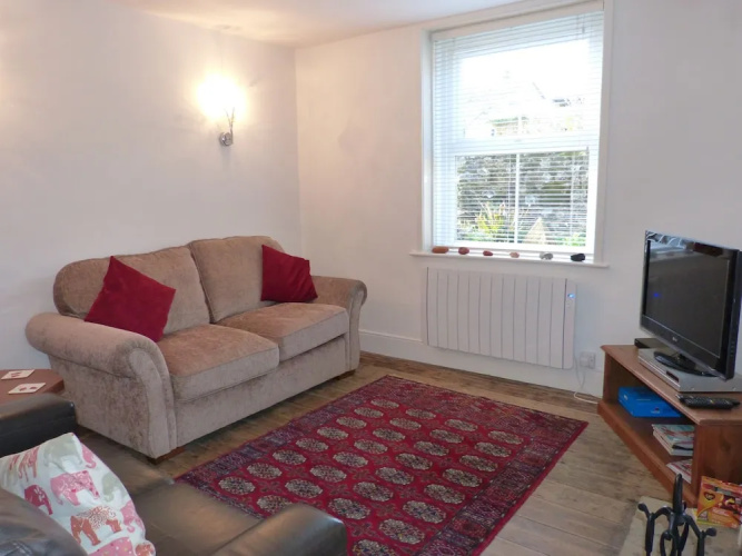 2 Farm Cottages