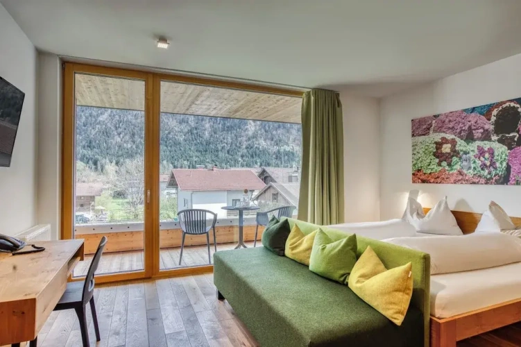 Superior Double room with balcony and with mountain view