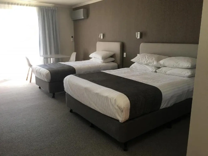 Double Suite