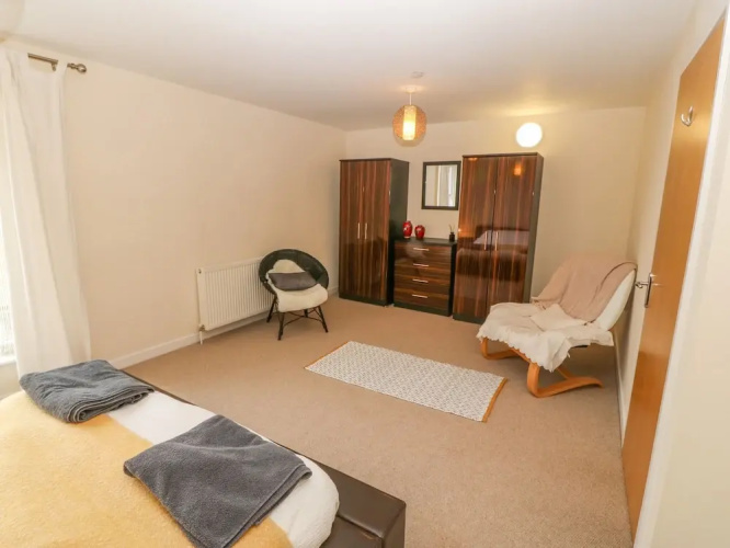 Barn End, 9 Stad Clynnog
