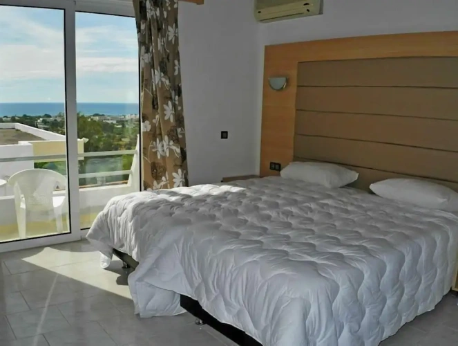 Standard Twin room with balcony and with sea view