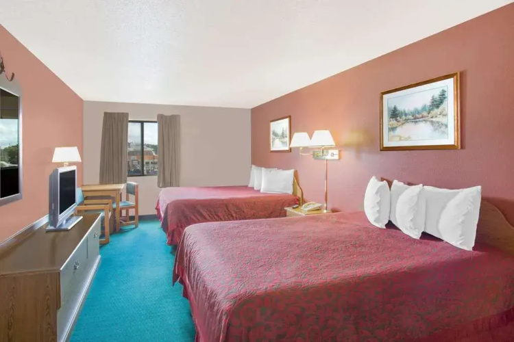 Days Inn Custer