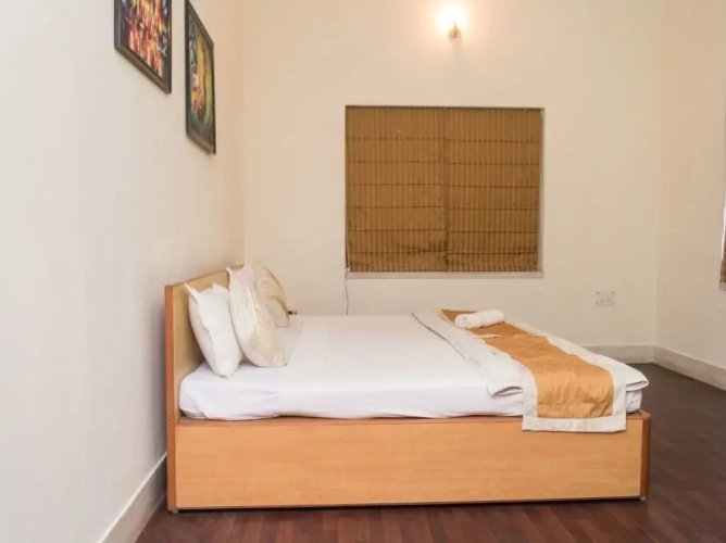 OYO 6477 Guest Accomodation FE 173