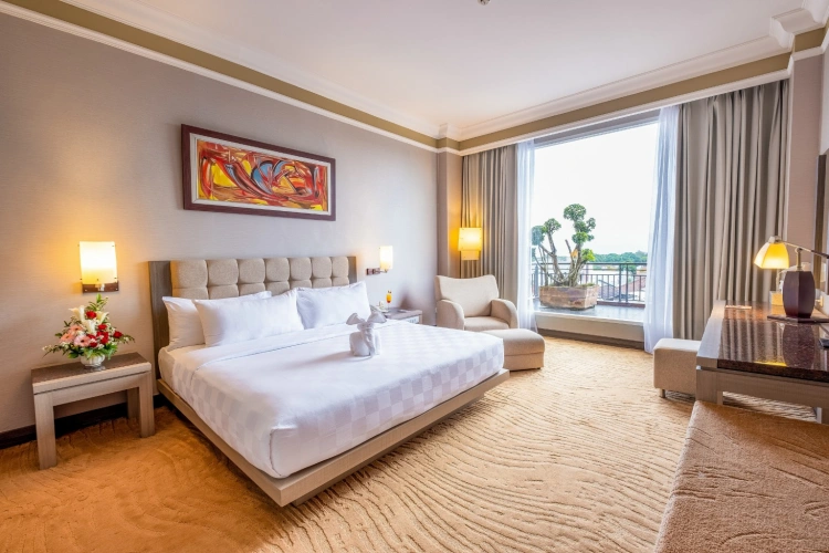 Presidential room