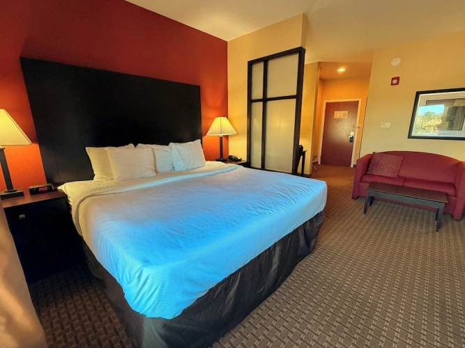 Deluxe Double Suite