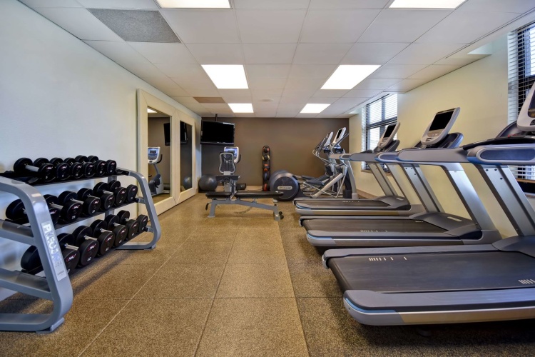 Embassy Suites by Hilton Hot Springs Hotel & Spa photo 25