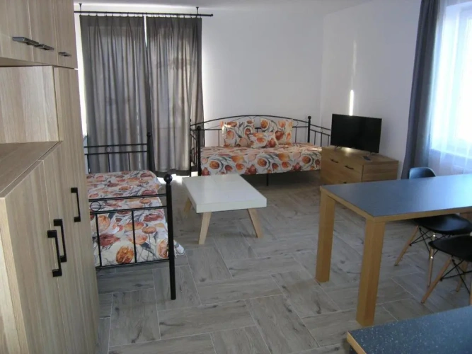 Deluxe Double Studio