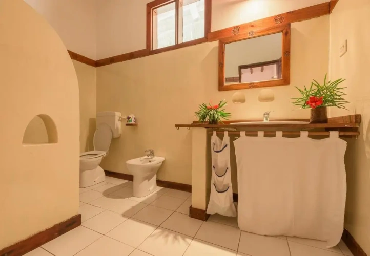 Deluxe Family room with ocean view