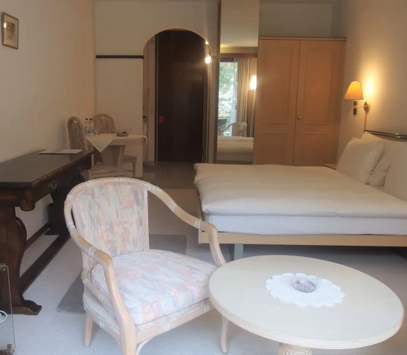 1 Bedroom Comfort Double room with balcony and with garden view