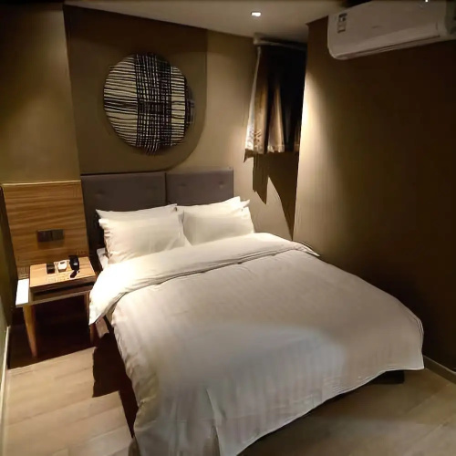 Home Inn Hotel