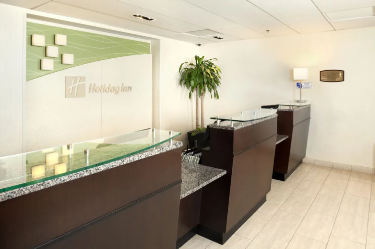 Newark Airport Hotel