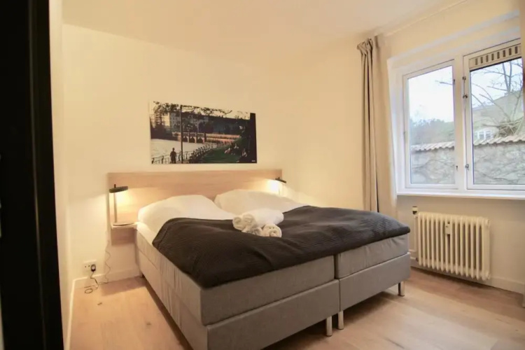 Refurbished 1-bed in Charlottenlund