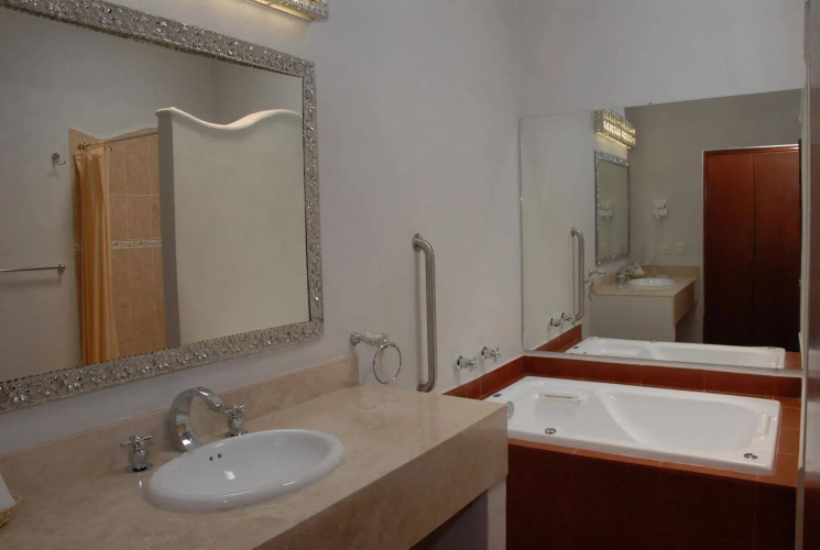 Hotel Hacienda Don Cenobio