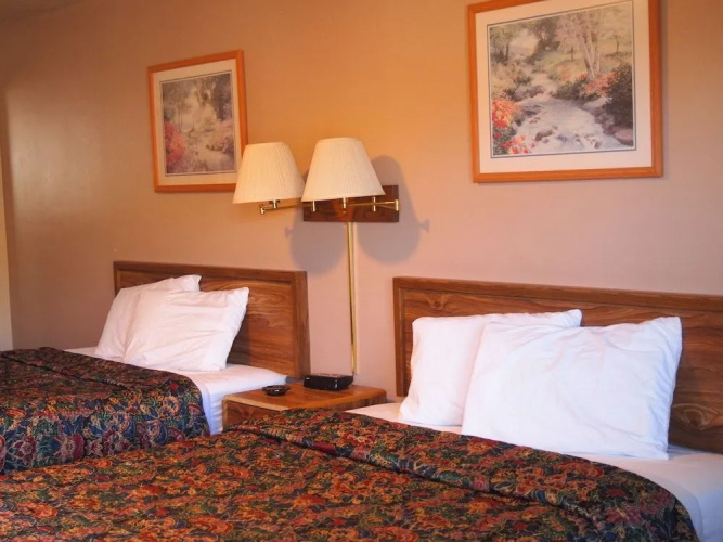 Eagle Motel