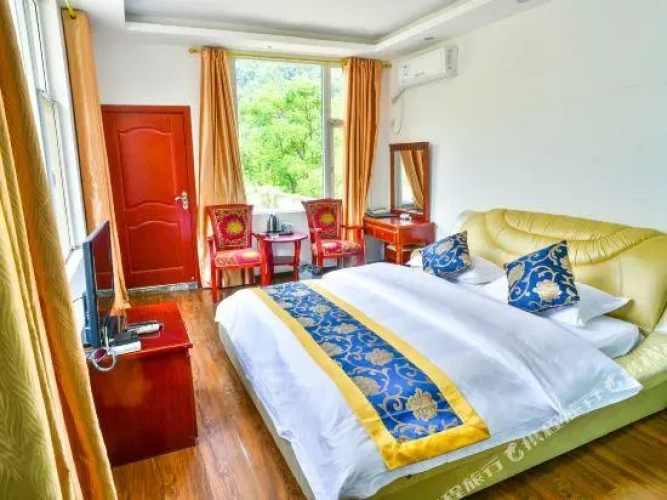 Deluxe Double room with lake view