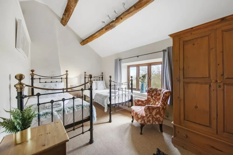 Host Stay Lakeview Cottage - Upper Hulme