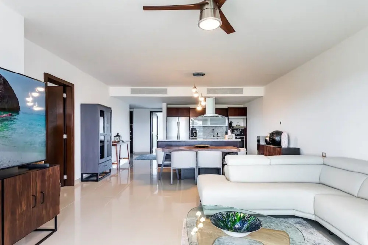 Casa Alma 2 Bedroom Apts by RedAwning