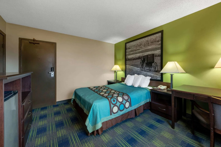 South Ridge Inn