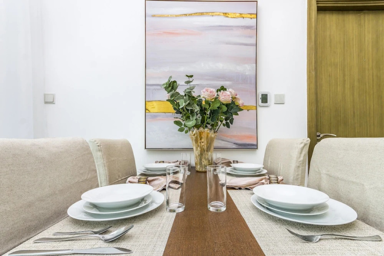 Driven Holiday Homes - Loft East