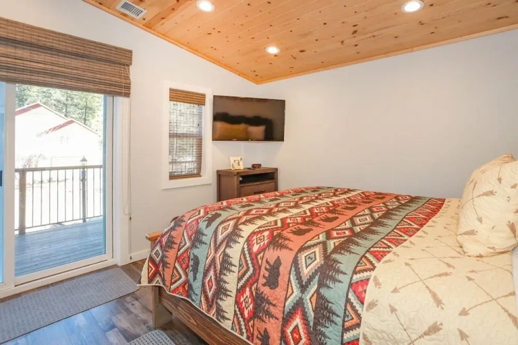 3 Bedrooms Cottage