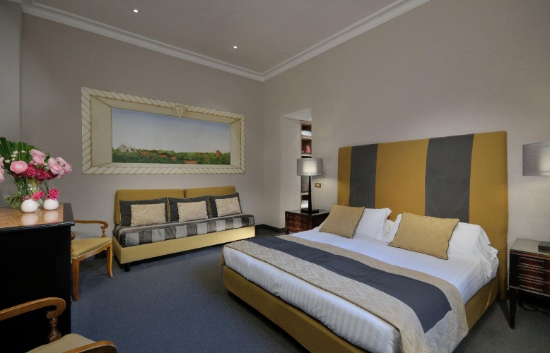 Triple room