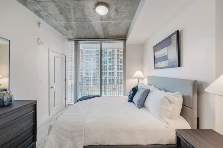 1 Bedroom Apartment