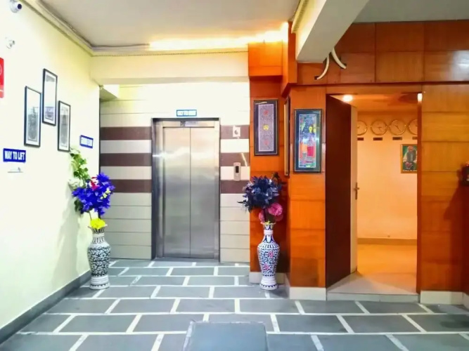 U S Fortune Hotel