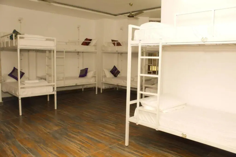 Datstop Hostel