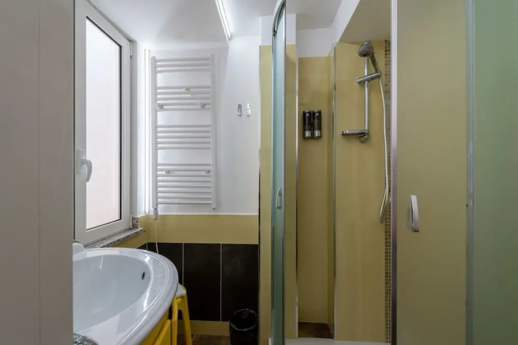 1 Bedroom Standard Double room